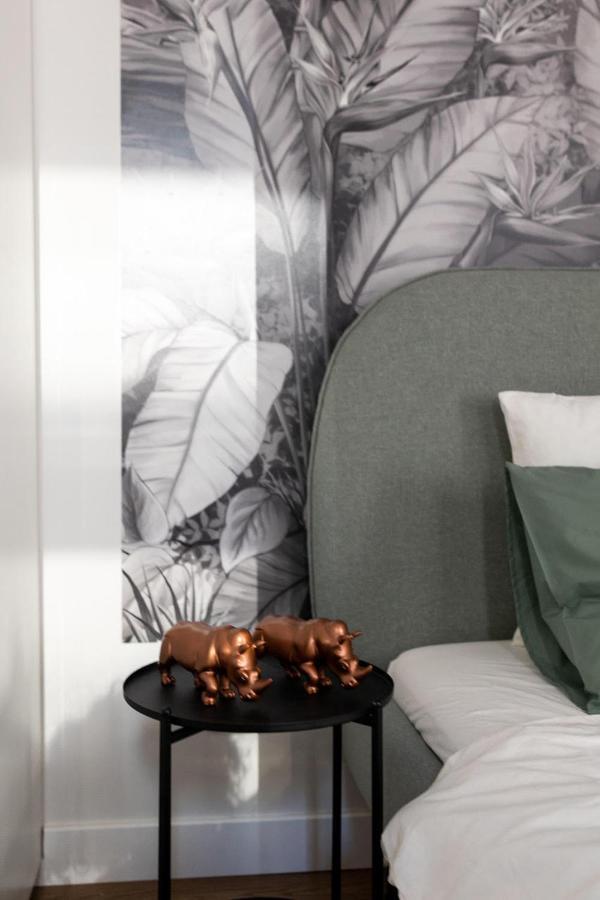 Lion Apartments - Premium Studio Краков Экстерьер фото