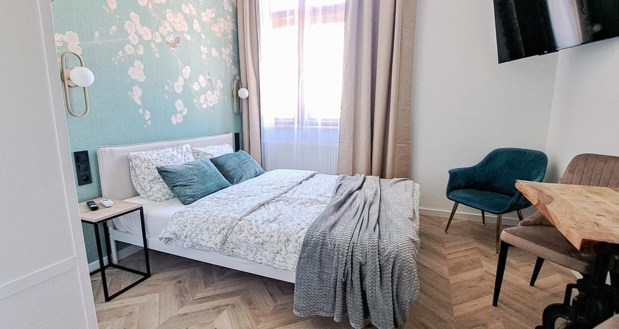 Lion Apartments - Premium Studio With Balcony Краков Экстерьер фото