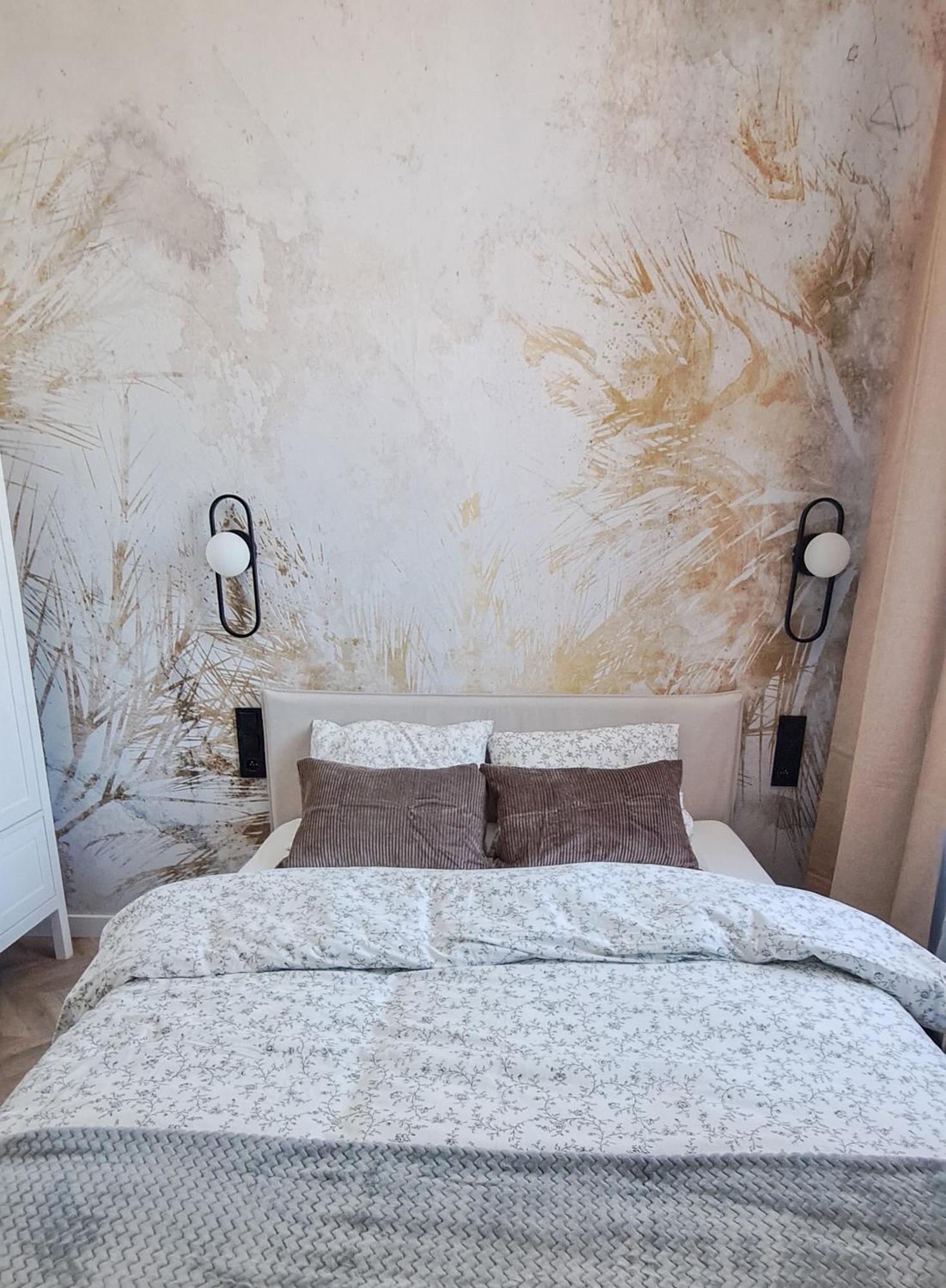 Lion Apartments - Premium Studio With Balcony Краков Экстерьер фото